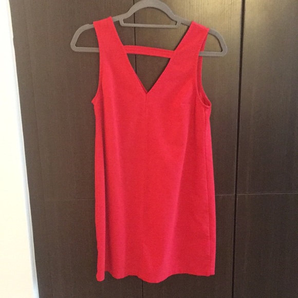 Abercrombie & Fitch Dresses & Skirts - abercrombie and fitch coral key hole dress